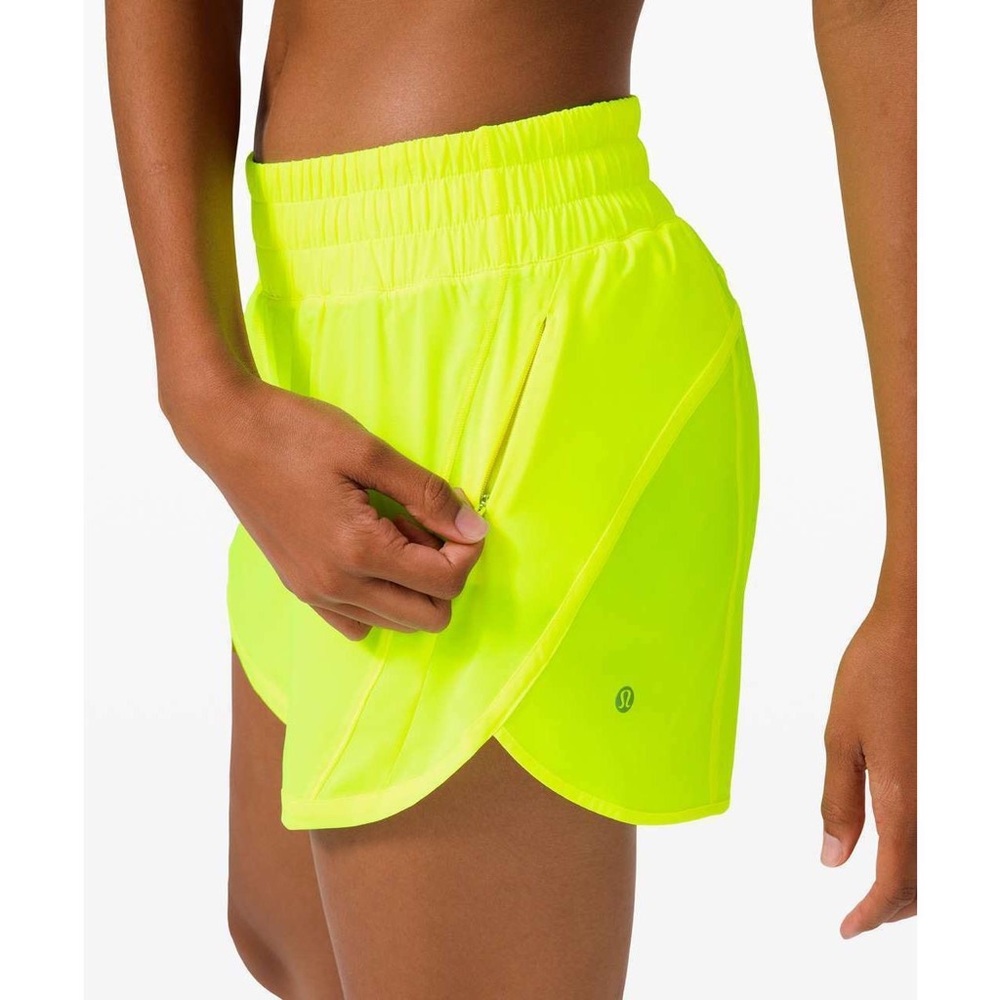 NWT Lululemon Track That MR Short 5” HIYE Sz 4